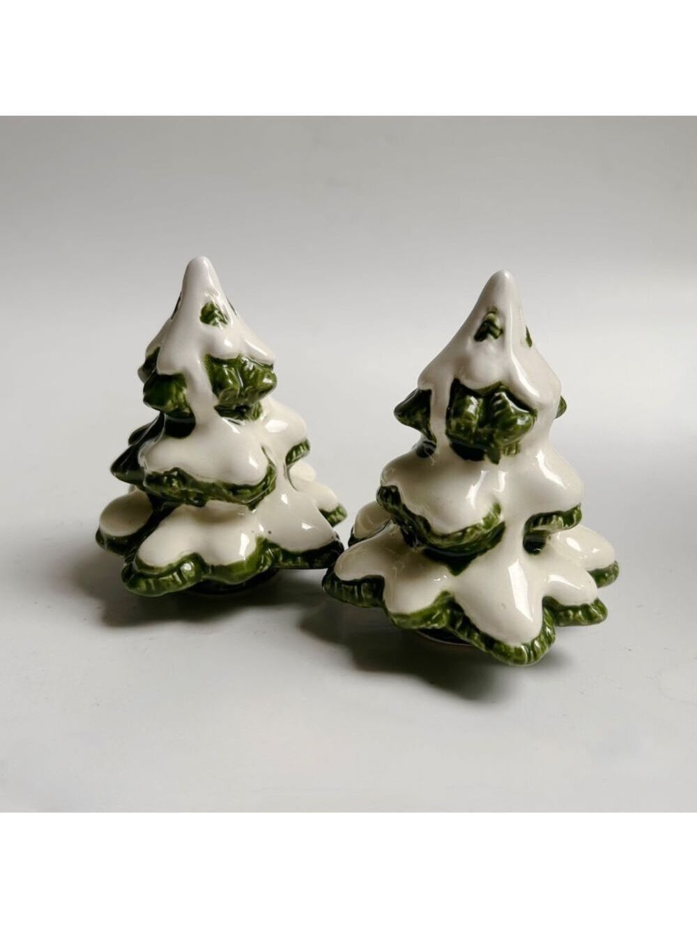 Fitz and Floyd Ceramic Snow Covered Christmas Trees - Picture 4 of 8